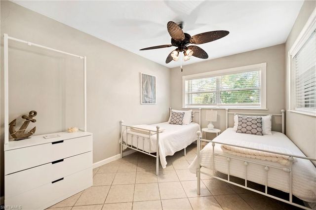 5736 Riverside DR, Cape Coral, FL 33904