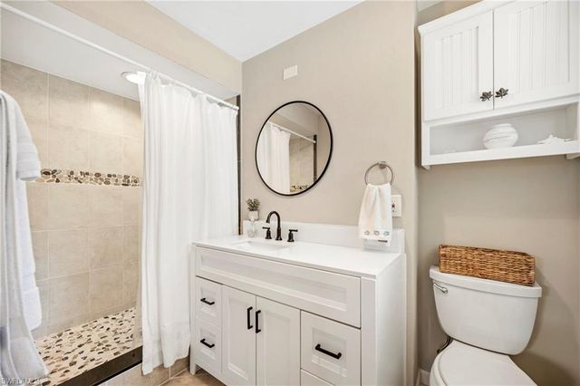 5736 Riverside DR, Cape Coral, FL 33904