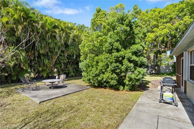 5736 Riverside DR, Cape Coral, FL 33904