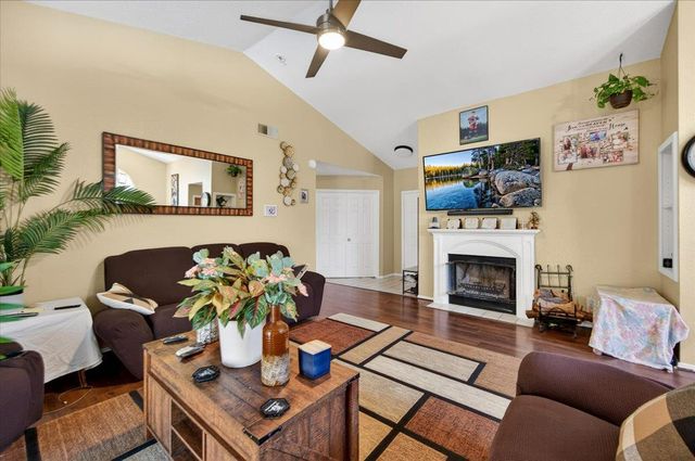 2459 N Bendel Avenue, Fresno, CA 93722