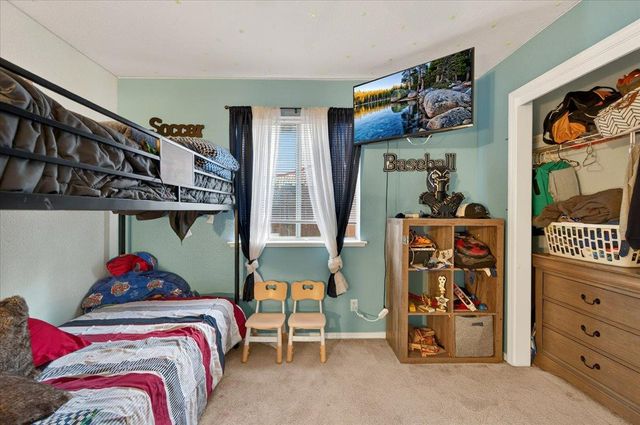 2459 N Bendel Avenue, Fresno, CA 93722
