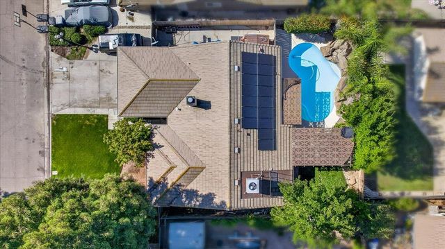 2459 N Bendel Avenue, Fresno, CA 93722