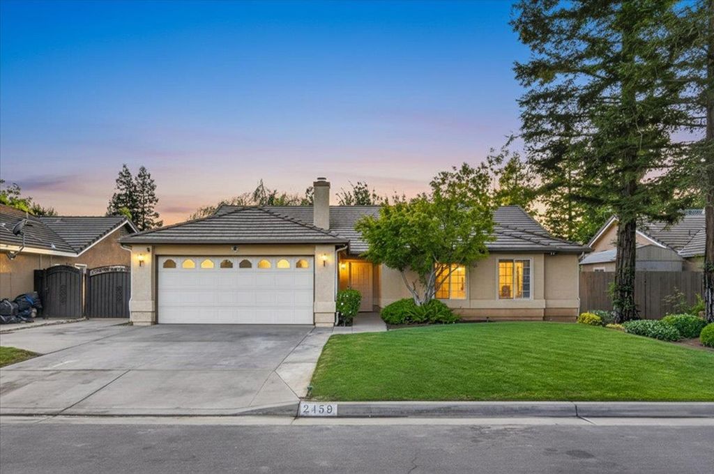 2459 N Bendel Avenue, Fresno, CA 93722