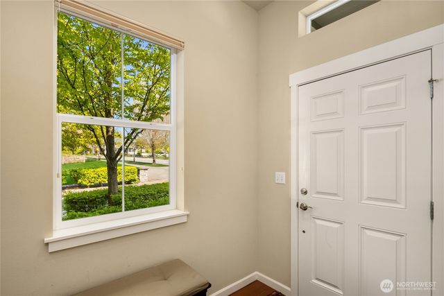 8017 Douglas Avenue SE, Snoqualmie, WA 98065