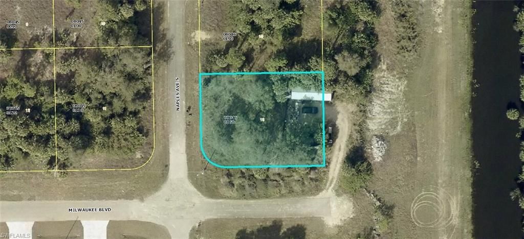 577 Naples AVE S, LEHIGH ACRES, FL 33974 — exterior