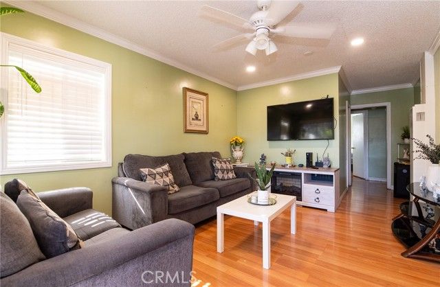 2121 E Shauer, Compton, CA 90222