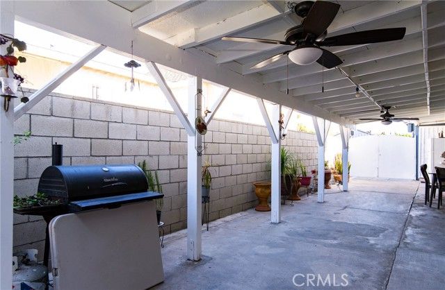 2121 E Shauer, Compton, CA 90222