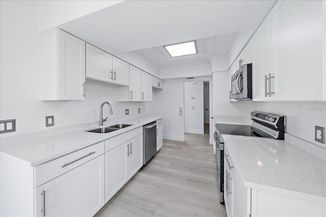 2210 BLACKWOOD DRIVE, Venice, FL 34293