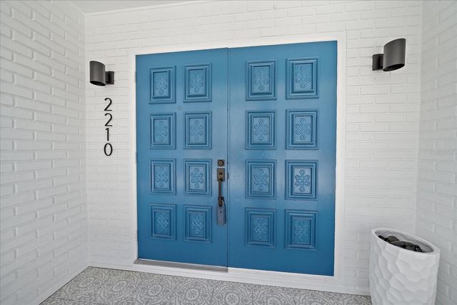 2210 BLACKWOOD DRIVE, Venice, FL 34293