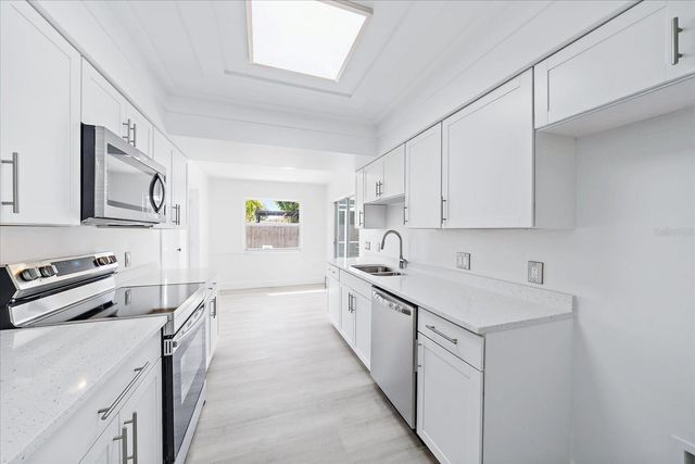 2210 BLACKWOOD DRIVE, Venice, FL 34293