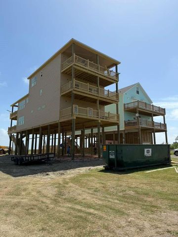 1216 Highway 87, Gilchrist, TX 77617