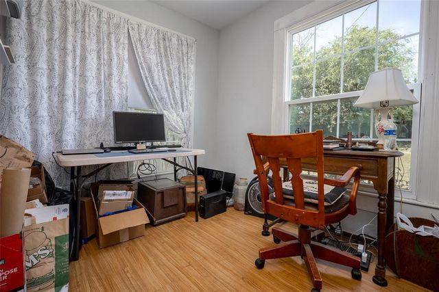 1200 E 4th Street, Sulphur, OK 73086