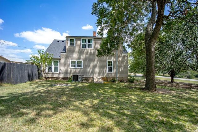 1200 E 4th Street, Sulphur, OK 73086