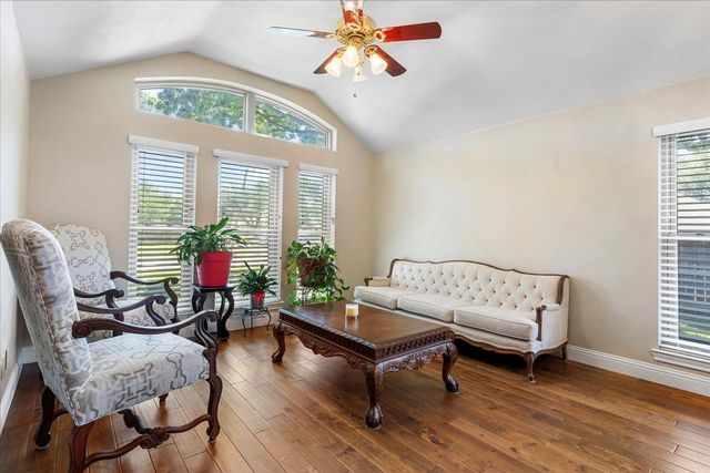 2098 Amber Court, Lewisville, TX 75067