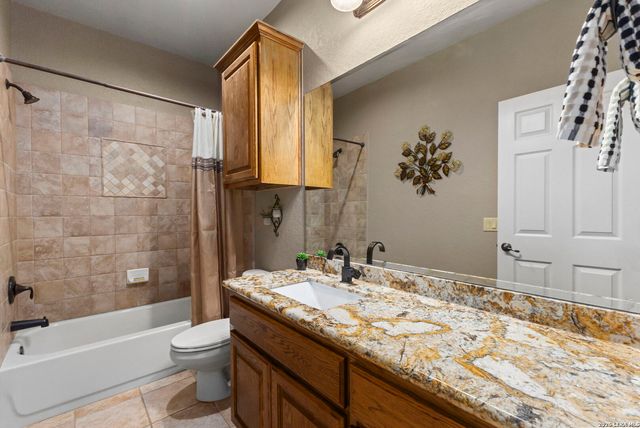 74 Twynbridge, San Antonio, TX 78259