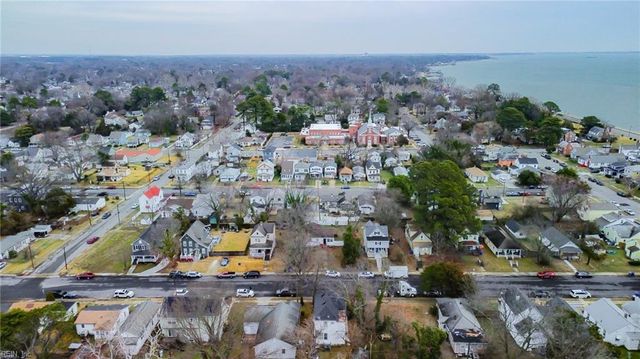 60 Sycamore AVE, Newport News, VA 23607