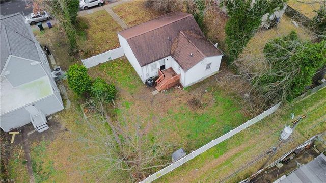 60 Sycamore AVE, Newport News, VA 23607