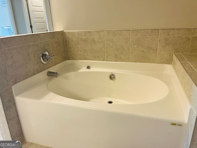 6005 Arbor Knoll Place, Suwanee, GA 30024