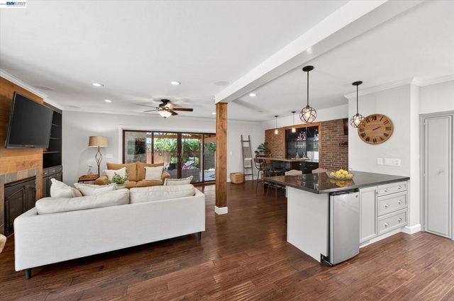4687 Second Street, Pleasanton, CA 94566