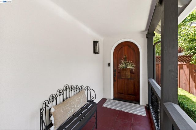 4687 Second Street, Pleasanton, CA 94566