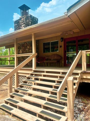 741 Rainbow Road, Bismarck, AR 71929