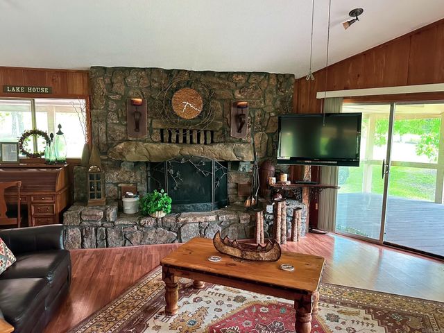 741 Rainbow Road, Bismarck, AR 71929