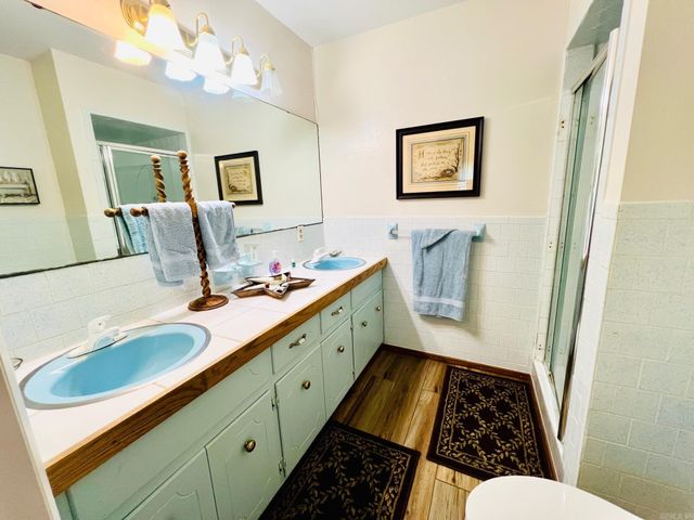 741 Rainbow Road, Bismarck, AR 71929