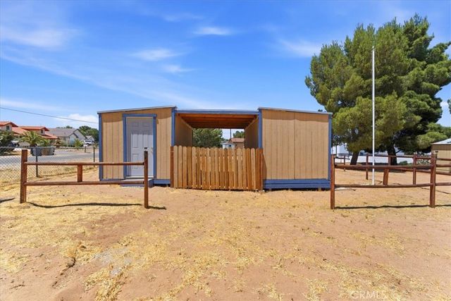 17846 Orange, Hesperia, CA 92345