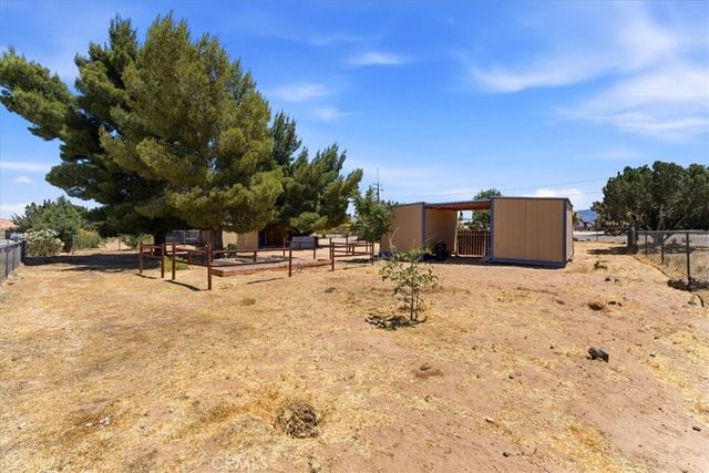 17846 Orange, Hesperia, CA 92345