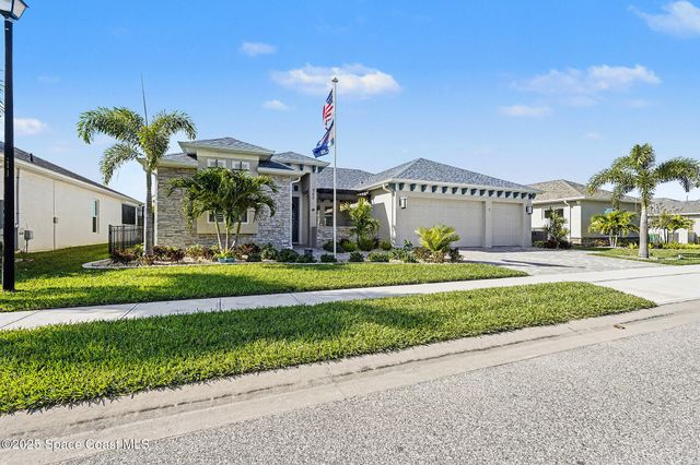 4290 Negal Circle, Melbourne, FL 32901