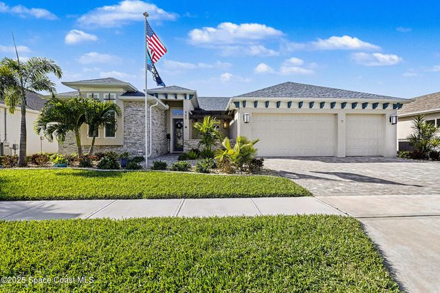 4290 Negal Circle, Melbourne, FL 32901