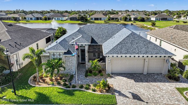 4290 Negal Circle, Melbourne, FL 32901