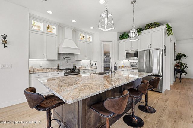 4290 Negal Circle, Melbourne, FL 32901