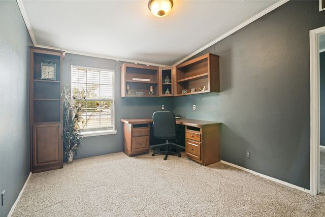 6036 Quail Court, Terrell, TX 75160
