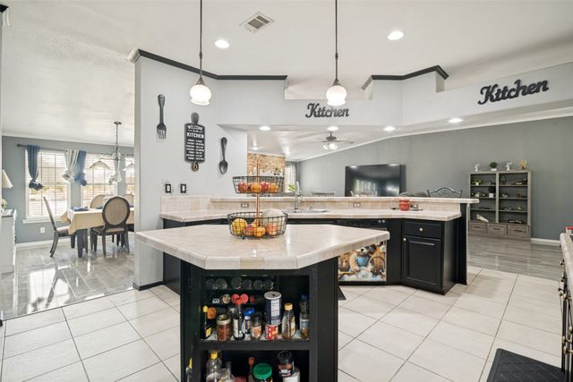 6036 Quail Court, Terrell, TX 75160