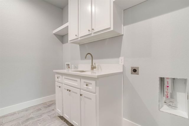 580 Highview Court, Godley, TX 76044
