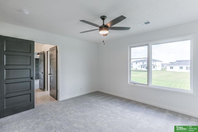 5409 N 196th Avenue, Elkhorn, NE 68022