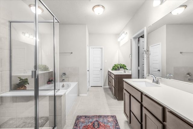 5913 Saddle Pack Drive, Fort Worth, TX 76123