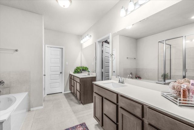 5913 Saddle Pack Drive, Fort Worth, TX 76123