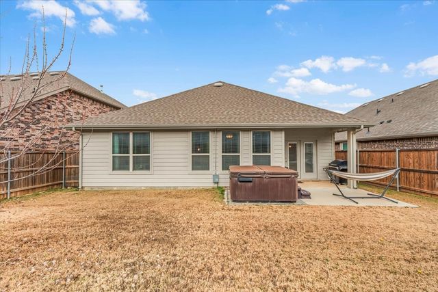5913 Saddle Pack Drive, Fort Worth, TX 76123