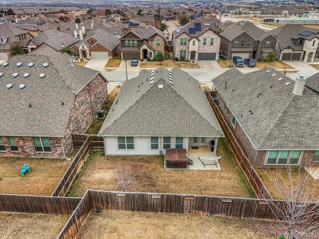 5913 Saddle Pack Drive, Fort Worth, TX 76123