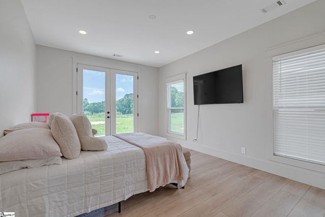 320 Terry Road, Fountain Inn, SC 29644