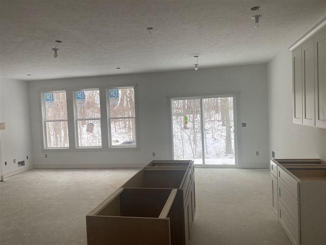 3329 Kings River Street 45, Wyoming, MI 49418