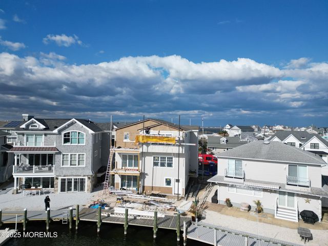236 Bryn Mawr Avenue, Lavallette, NJ 08735