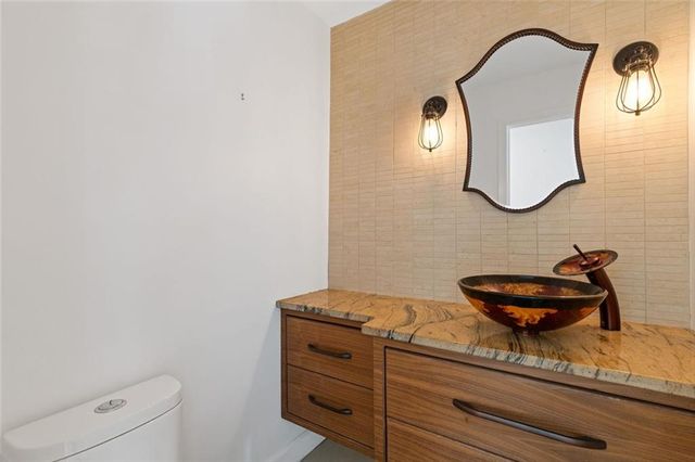 2328 Defoors Ferry Road NW, Atlanta, GA 30318