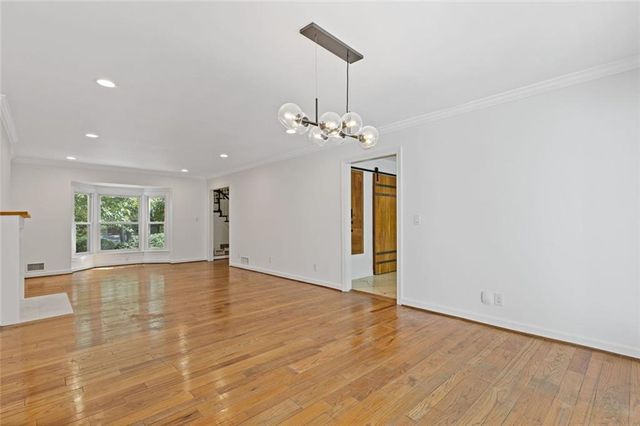 2328 Defoors Ferry Road NW, Atlanta, GA 30318