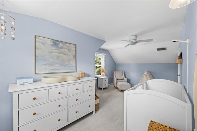 2329 Illinois Road, Northbrook, IL 60062