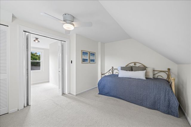 2329 Illinois Road, Northbrook, IL 60062