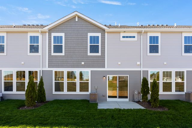 668 Cassia Court 0, Crystal Lake, IL 60012