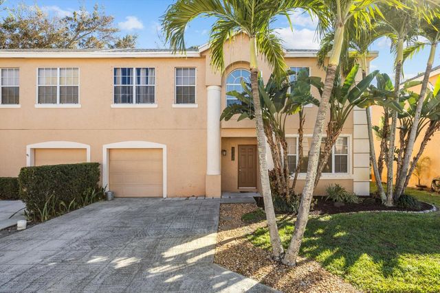 272 Live Oaks Lane, Jupiter, FL 33458